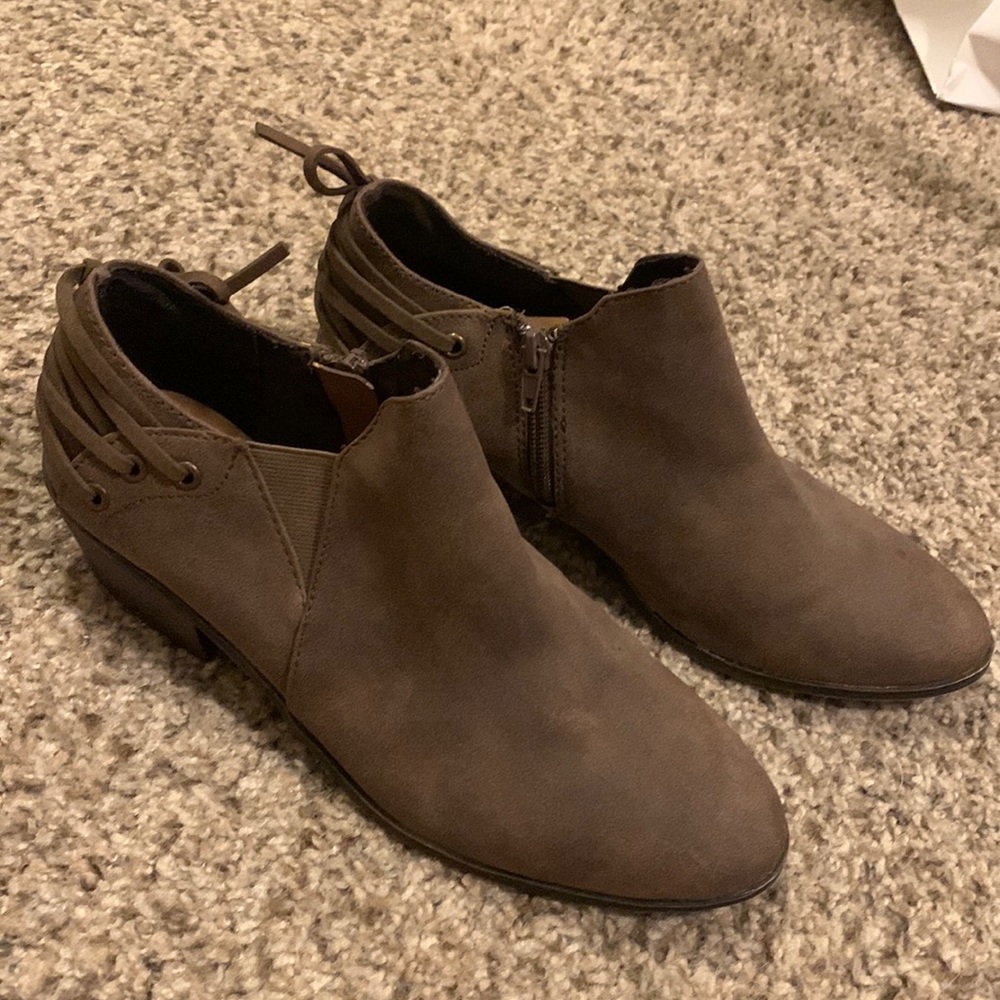 Ankle boots